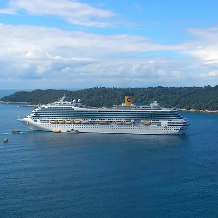 Deluxe Sunset Room, View Of The Old Town 3*