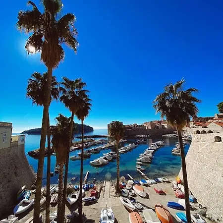 Deluxe Sunset Room, View Of The Old Town Penzion 3*