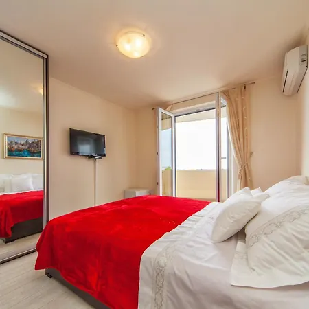 Deluxe Sunset Room, View Of The Old Town