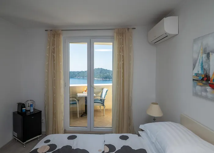 게스트하우스 Deluxe Sunset Room, View Of The Old Town 두브로브니크