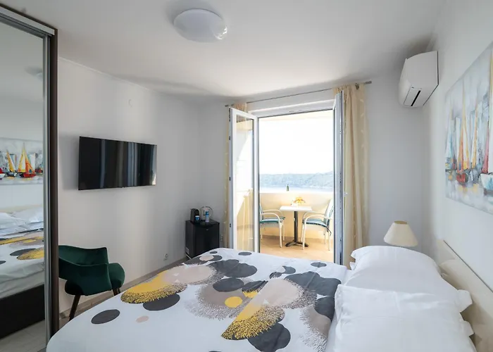 Deluxe Sunset Room, View Of The Old Town