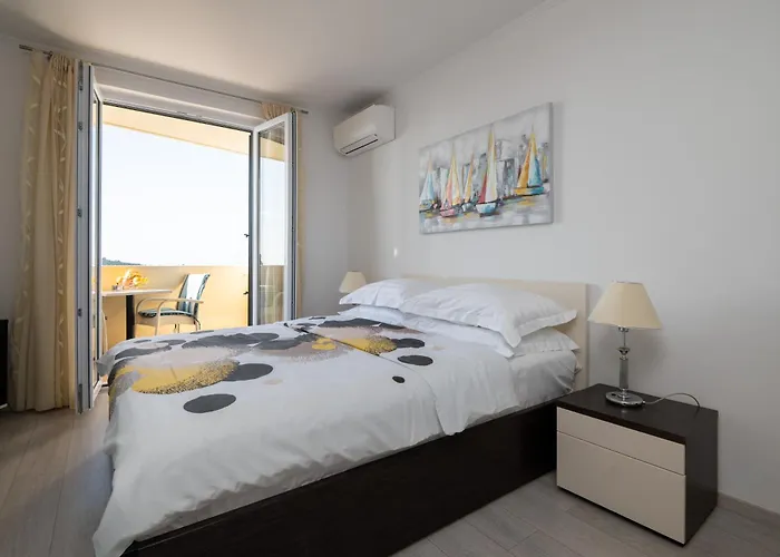 Deluxe Sunset Room, View Of The Old Town 게스트하우스 두브로브니크